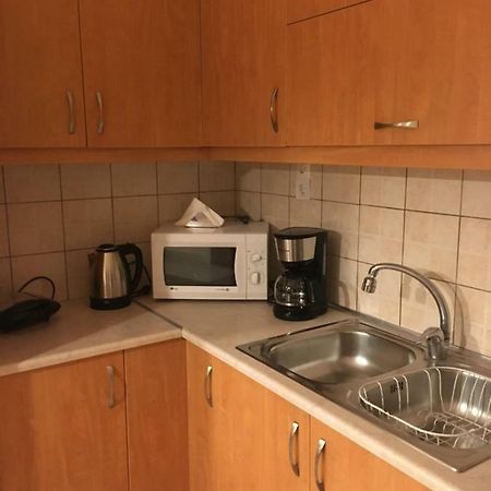 Central 2-Bedroom Luxury Apartment イラクリオン エクステリア 写真