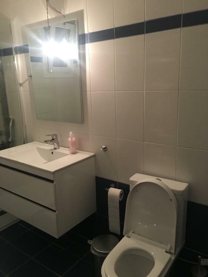 Central 2-Bedroom Luxury Apartment イラクリオン エクステリア 写真
