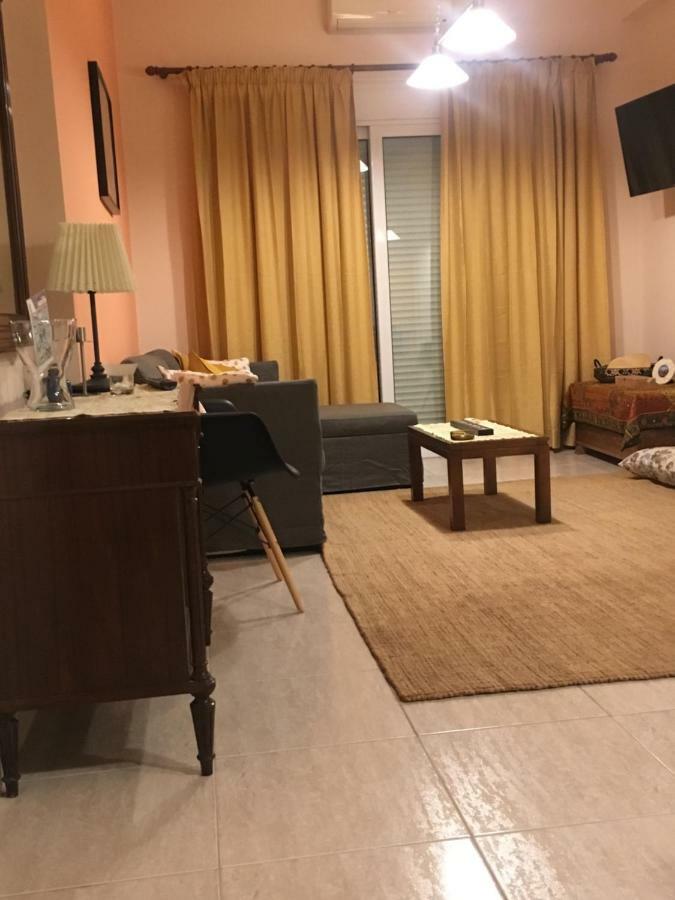 Central 2-Bedroom Luxury Apartment イラクリオン エクステリア 写真