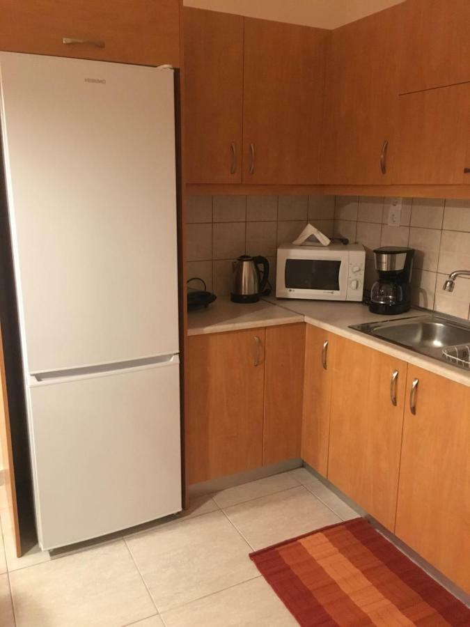 Central 2-Bedroom Luxury Apartment イラクリオン エクステリア 写真