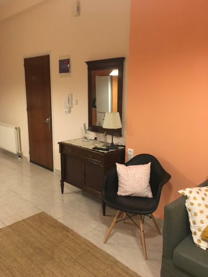 Central 2-Bedroom Luxury Apartment イラクリオン エクステリア 写真