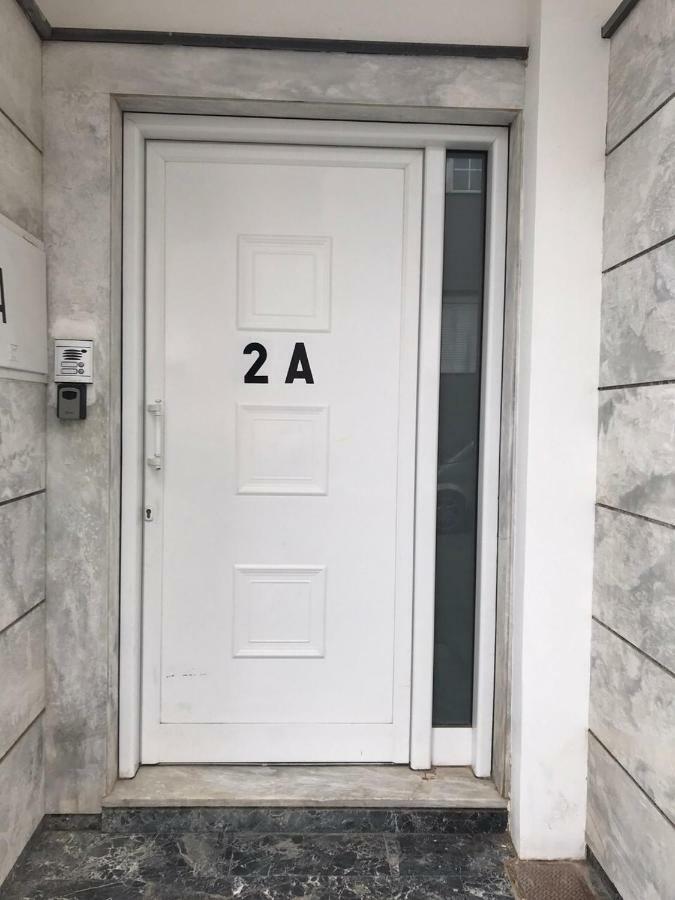 Central 2-Bedroom Luxury Apartment イラクリオン エクステリア 写真